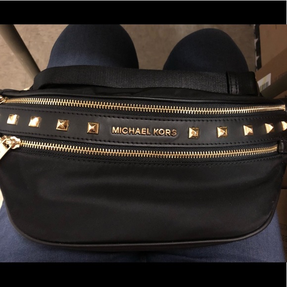 Michael Kors Waist Pak - Picture 1 of 5